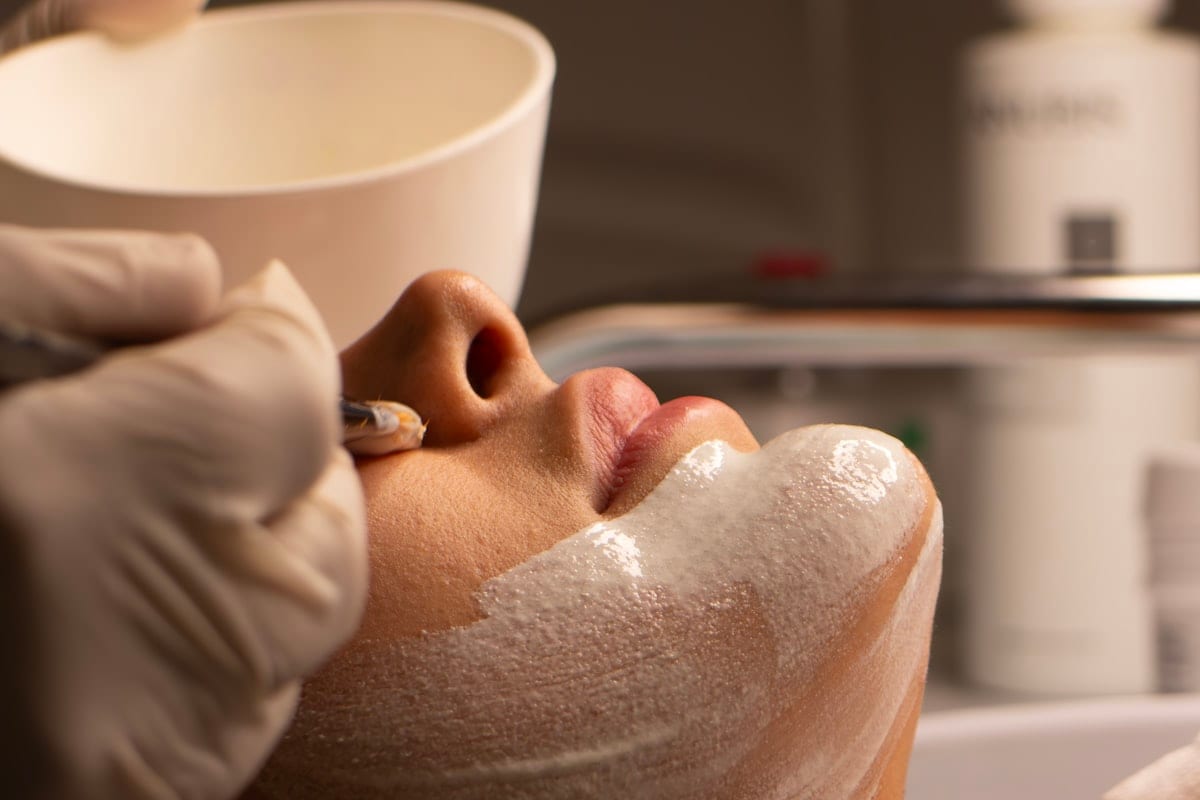 Drainage lymphatique du visage : pour un teint plus léger et reposé